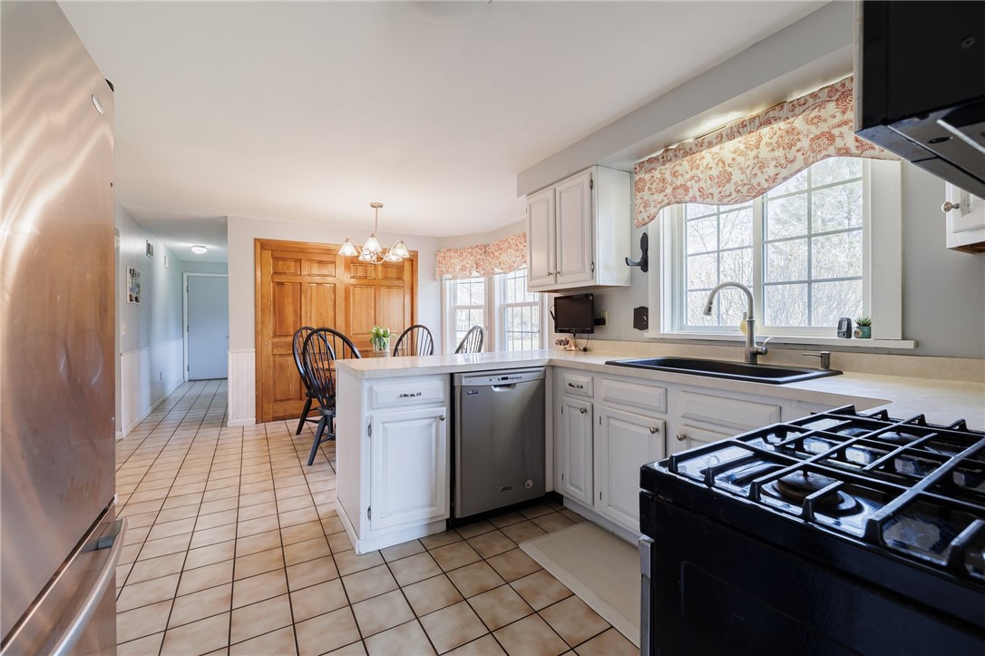 5564 Bushwood Road, Walworth, New York image 17