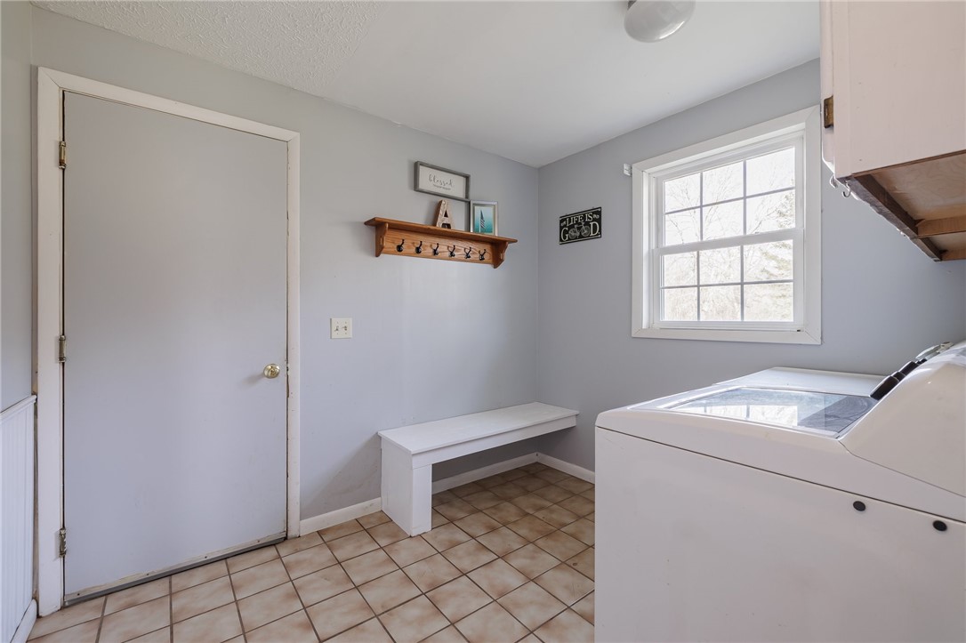 5564 Bushwood Road, Walworth, New York image 28