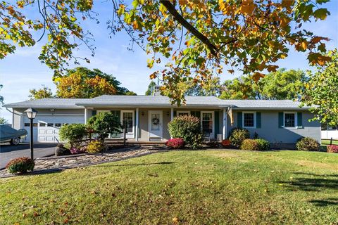 184 Brooklea Drive Rochester NY 14624