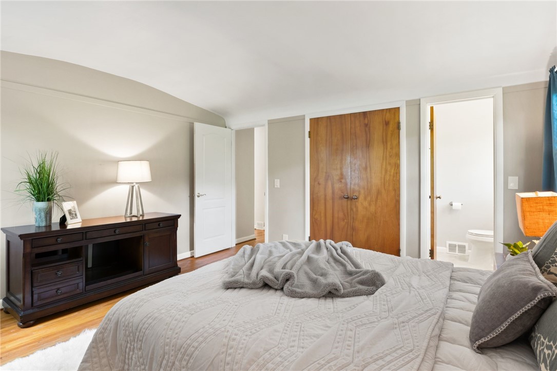 62 E Park Road, Pittsford, New York image 23