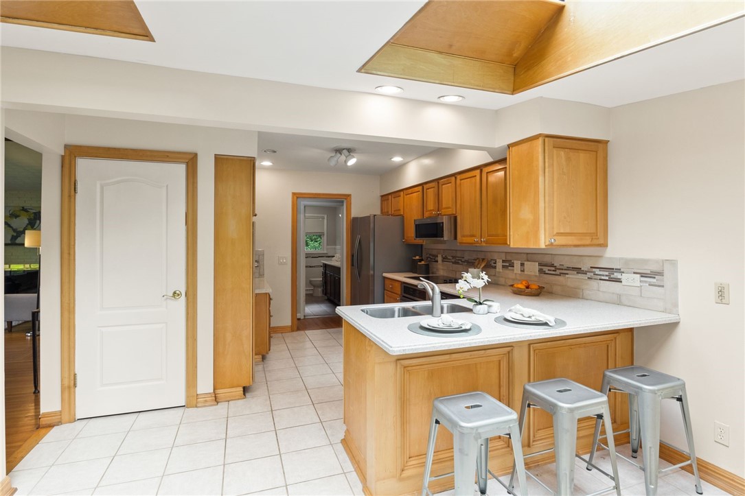 62 E Park Road, Pittsford, New York image 14