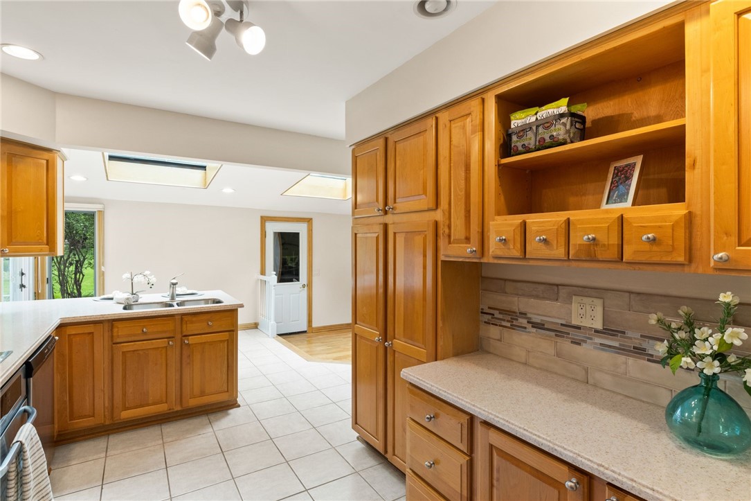 62 E Park Road, Pittsford, New York image 19