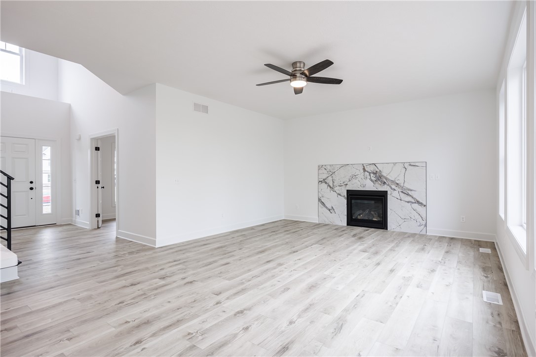 5995 Southbrook Drive, Ontario, New York image 7