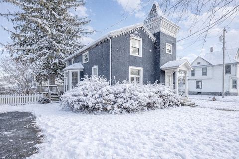 Homes For Sale - 86 Nelson Street<br/> Cayuga County, Auburn, NY 13021