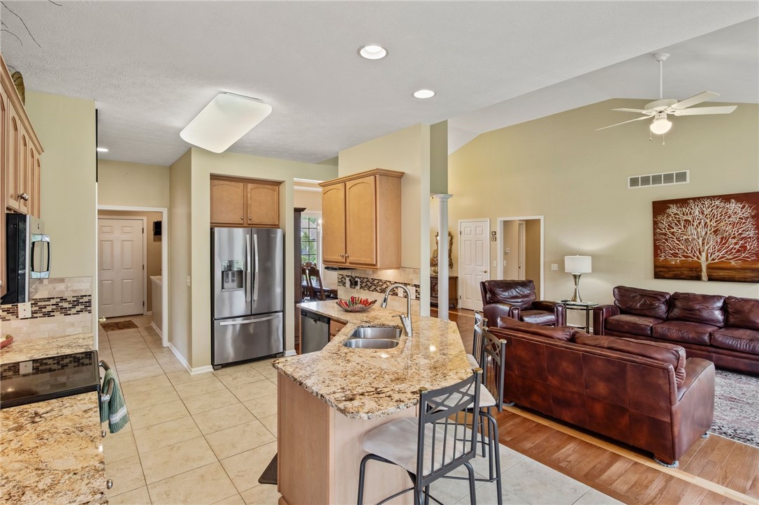 1153 Twin Leaf Terrace Ter, Webster, New York image 15