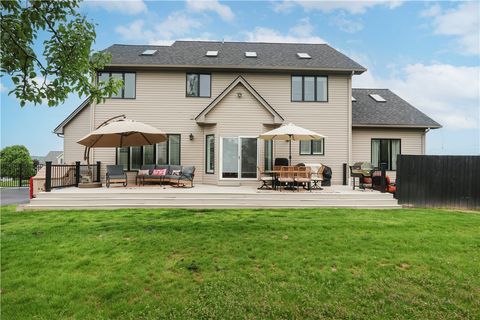 Tiny photo for 25 Barrington Road, Horseheads, NY 14845 (MLS # R1677052)