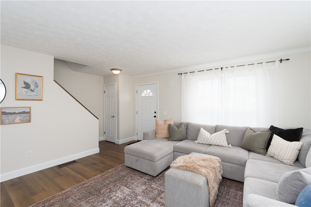 12 Belmore Way, Greece, New York image 6