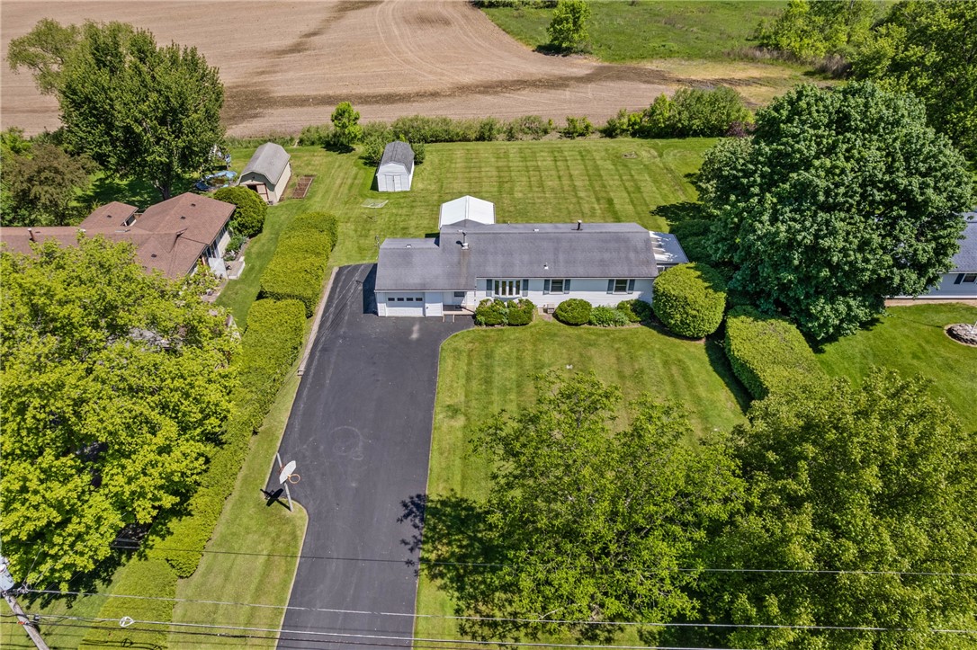 824 Hamlin Parma Townline Road