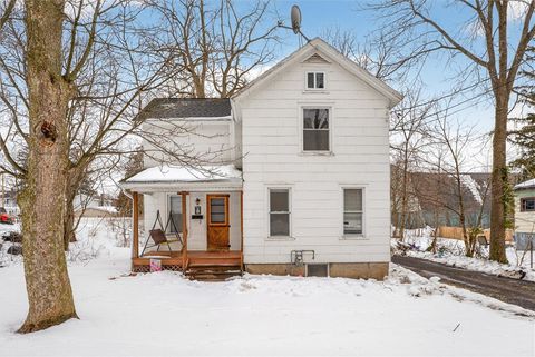 224 Norton Street Newark NY 14513