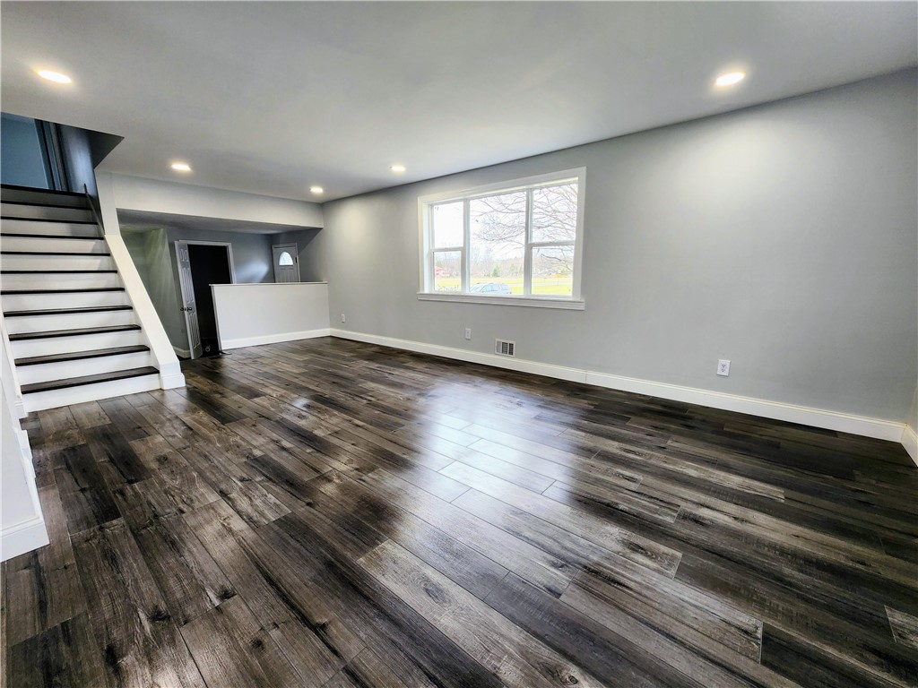 657 Regina Drive, Webster, New York image 15