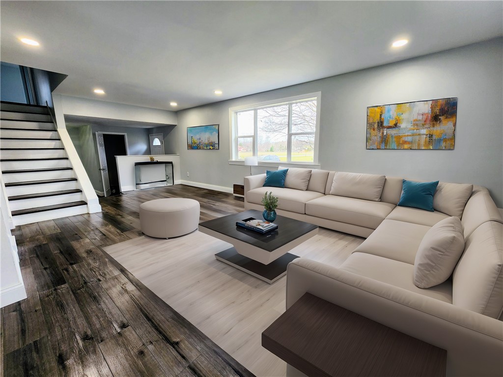 657 Regina Drive, Webster, New York image 3