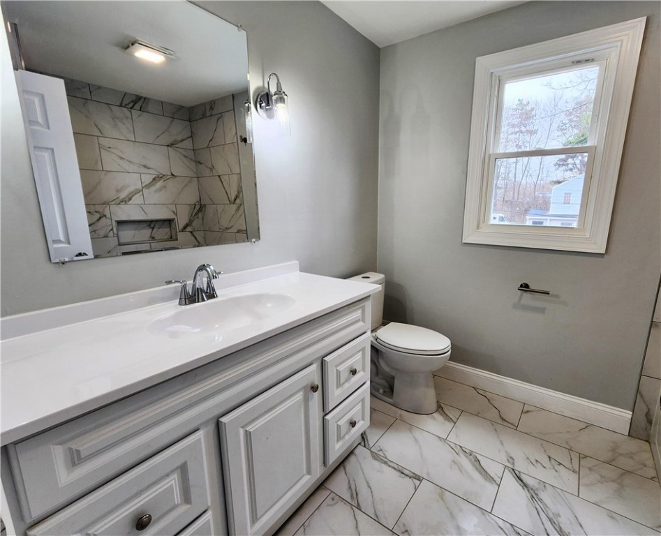 657 Regina Drive, Webster, New York image 21