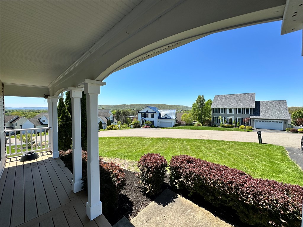 137 St Andrews Drive, Horseheads, New York image 3