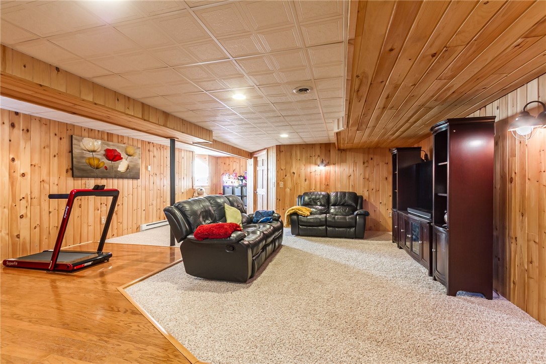 15 Grace Marie Drive, Penfield, New York image 24