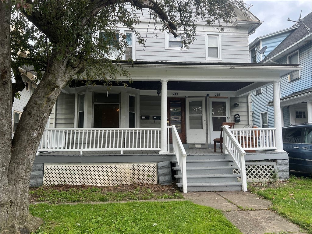 943-945 Dewey Avenue 943