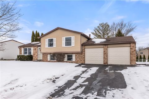 36 Weather Wood Lane Rochester NY 14612