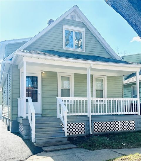 MLS: R1594633
