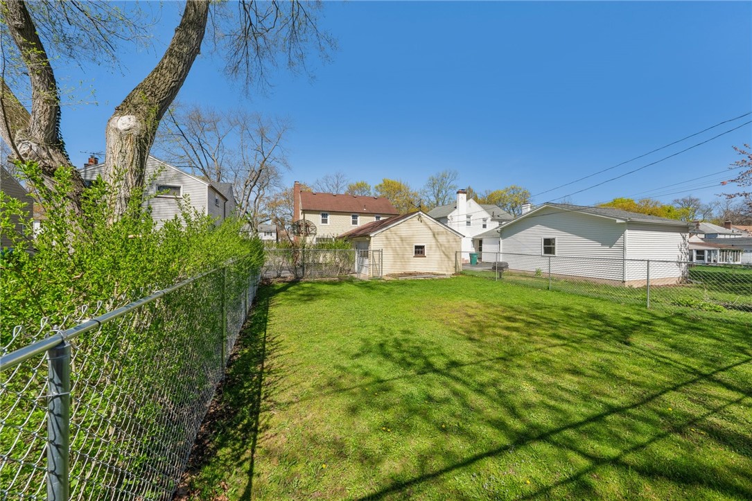 72 Hampshire Drive, Brighton, New York image 40