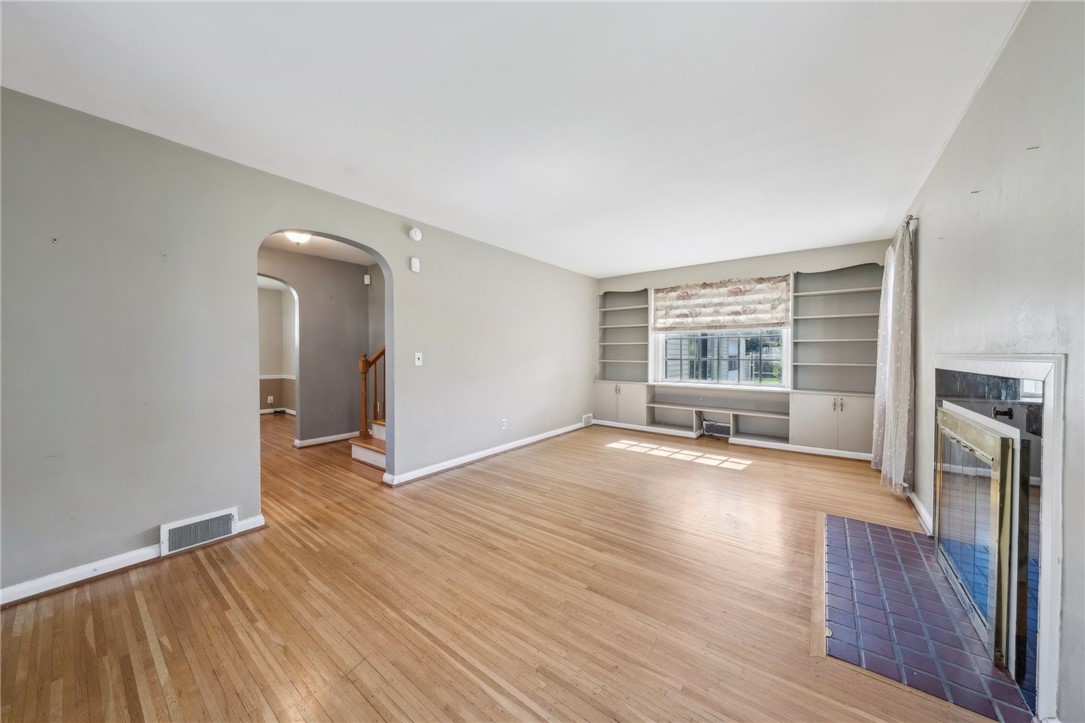 72 Hampshire Drive, Brighton, New York image 11