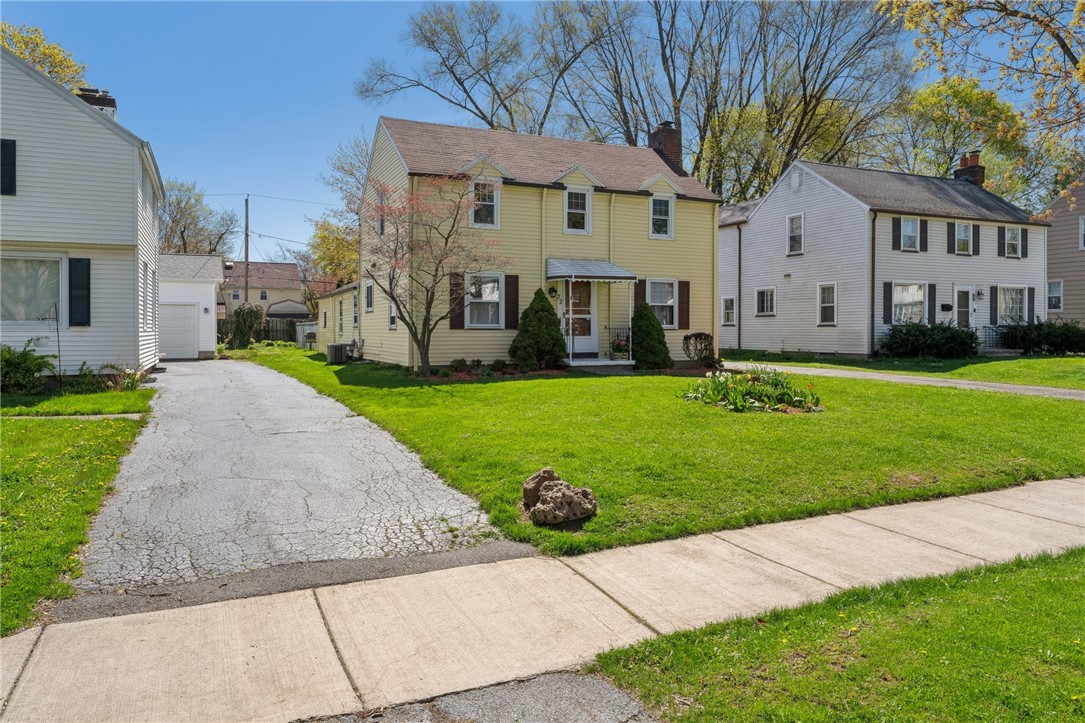 72 Hampshire Drive, Brighton, New York image 3