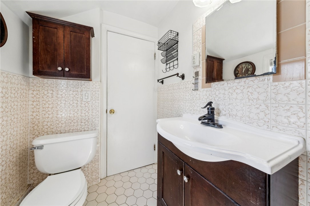 72 Hampshire Drive, Brighton, New York image 27