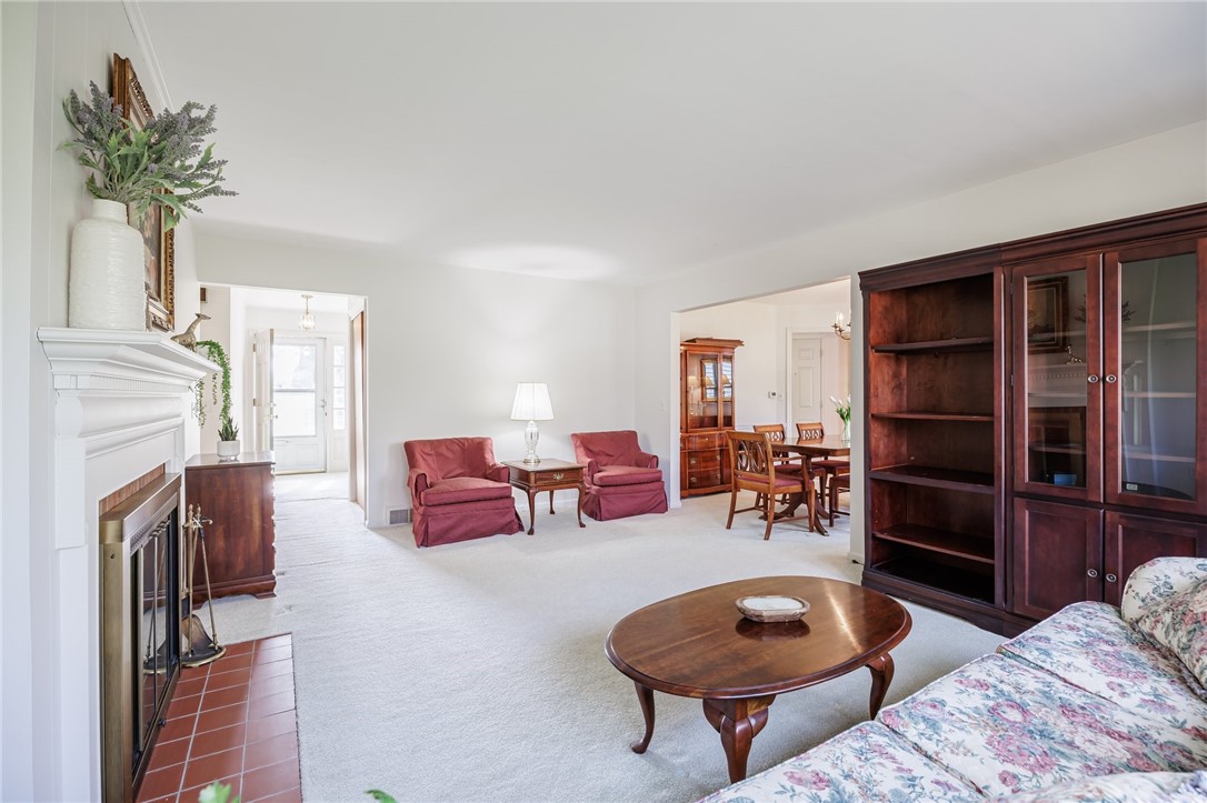32 Cricket Hill Drive, Pittsford, New York image 13