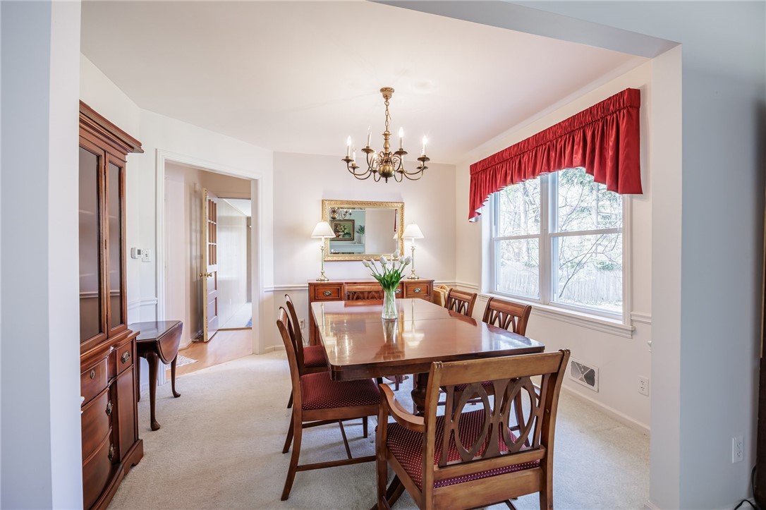 32 Cricket Hill Drive, Pittsford, New York image 11