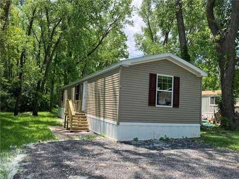 Mobile Home For Sale - 393 Wagner Street #74 St<br/> Waterloo, NY 13165