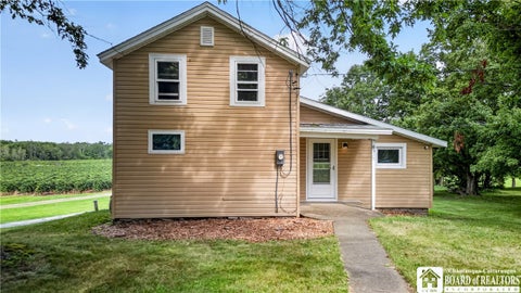 Photo of 8520 W Route 20, Westfield, NY 14787 (MLS # R1709210)