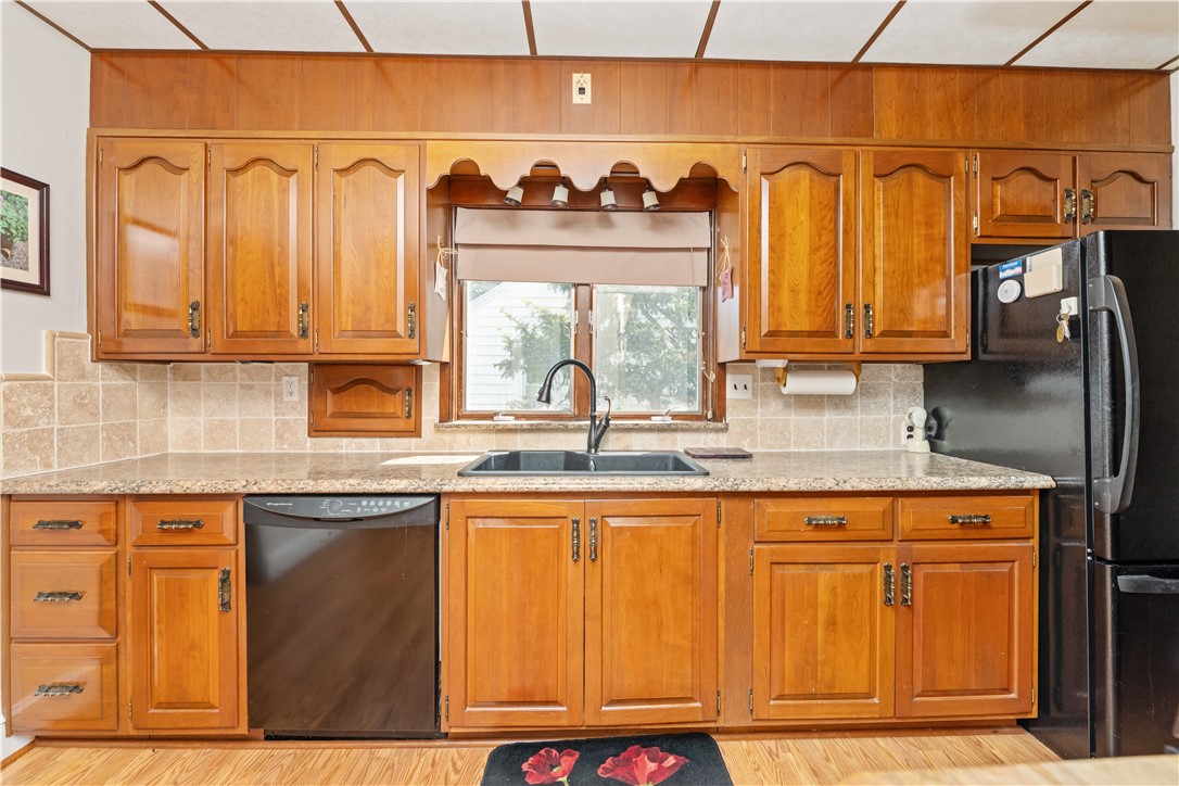 43 Cinnabar Road, Irondequoit, New York image 8