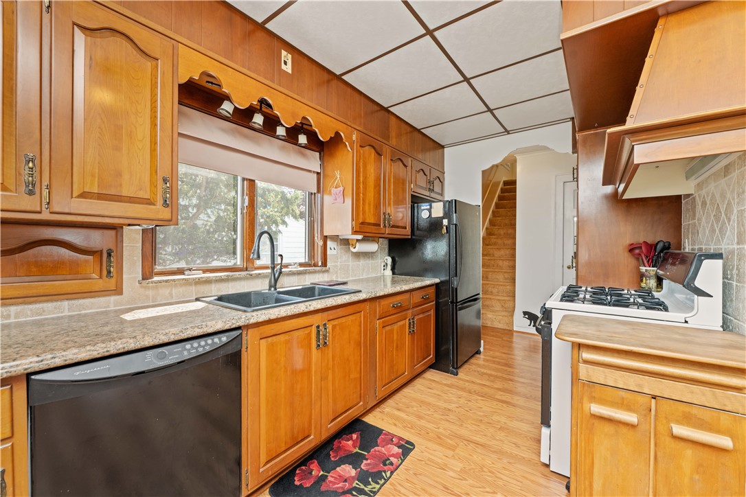 43 Cinnabar Road, Irondequoit, New York image 9