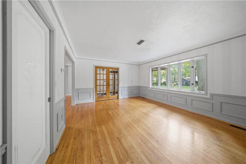 Tiny photo for 10 Woodbriar Lane, Chili, NY 14624 (MLS # R1702525)
