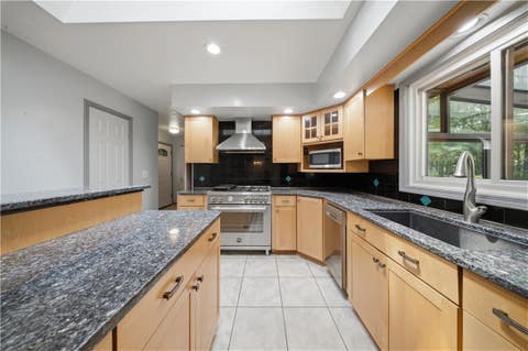 Tiny photo for 10 Woodbriar Lane, Chili, NY 14624 (MLS # R1702525)