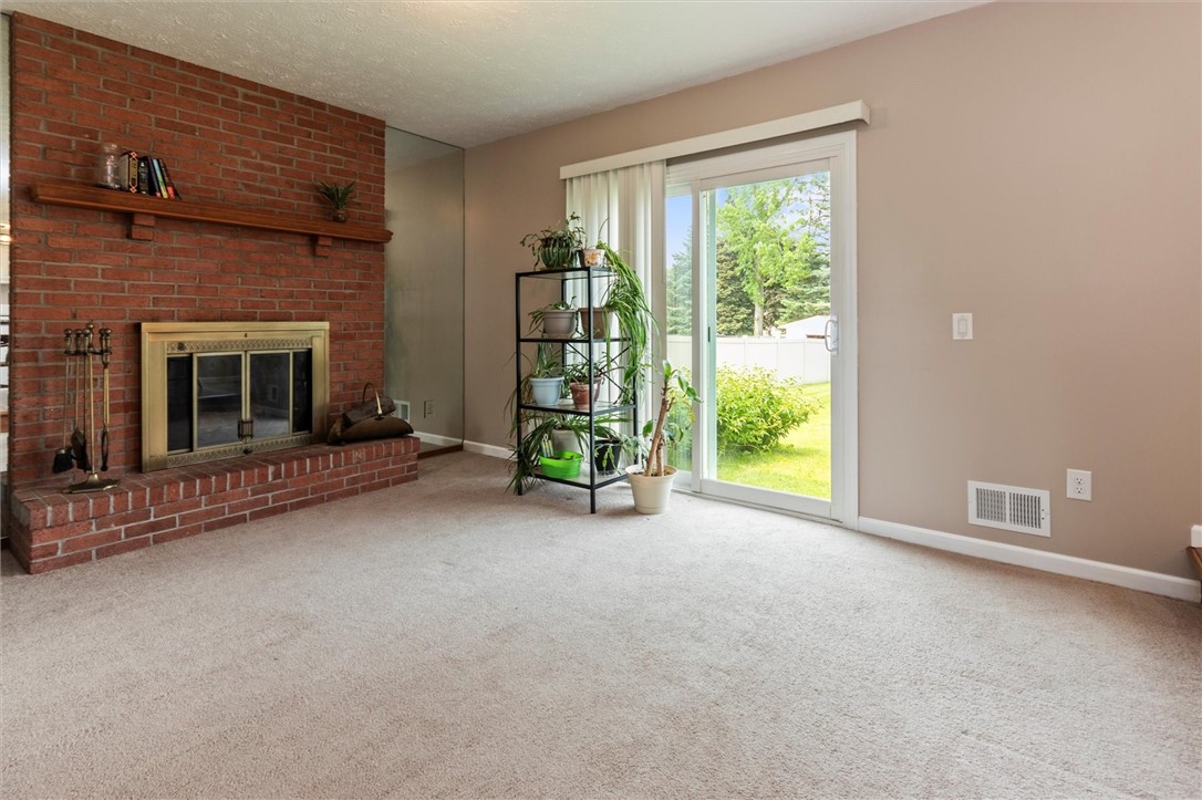 60 Hillbridge Drive Dr, Greece, New York image 19