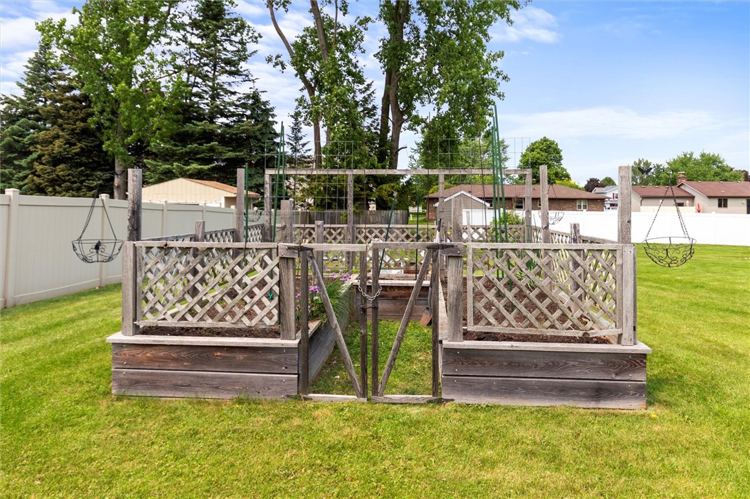 60 Hillbridge Drive Dr, Greece, New York image 7