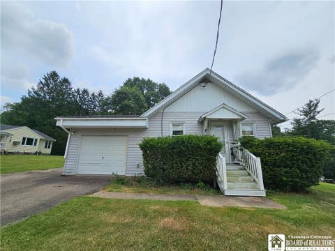 Homes For Sale - 272 Hamilton Avenue<br/> Olean, NY 14760