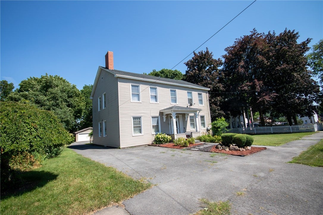 8 Phelps Street