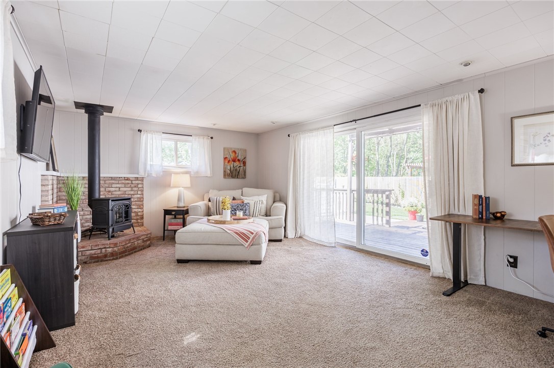 41 Tamarack Drive, Irondequoit, New York image 8