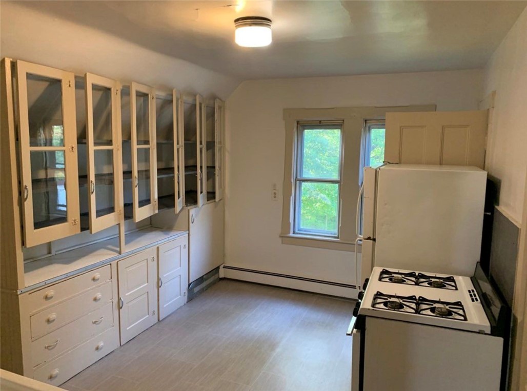 Homes For Sale 2 325-327 grand avenue