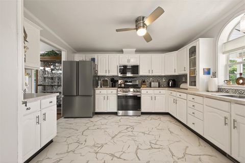 Tiny photo for 6354 Kims Drive, Victor, NY 14564 (MLS # R1684705)