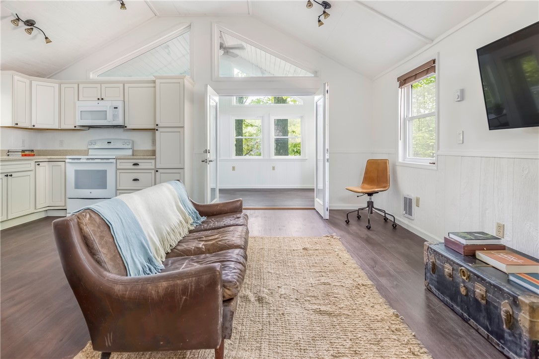 2712 Silver Lake Road