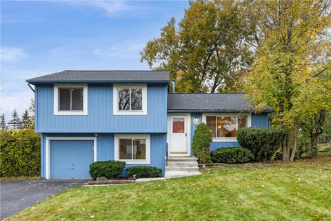 Photo of 171 Willow Pond Way Way, Penfield, NY 14526 (MLS # R1722135)