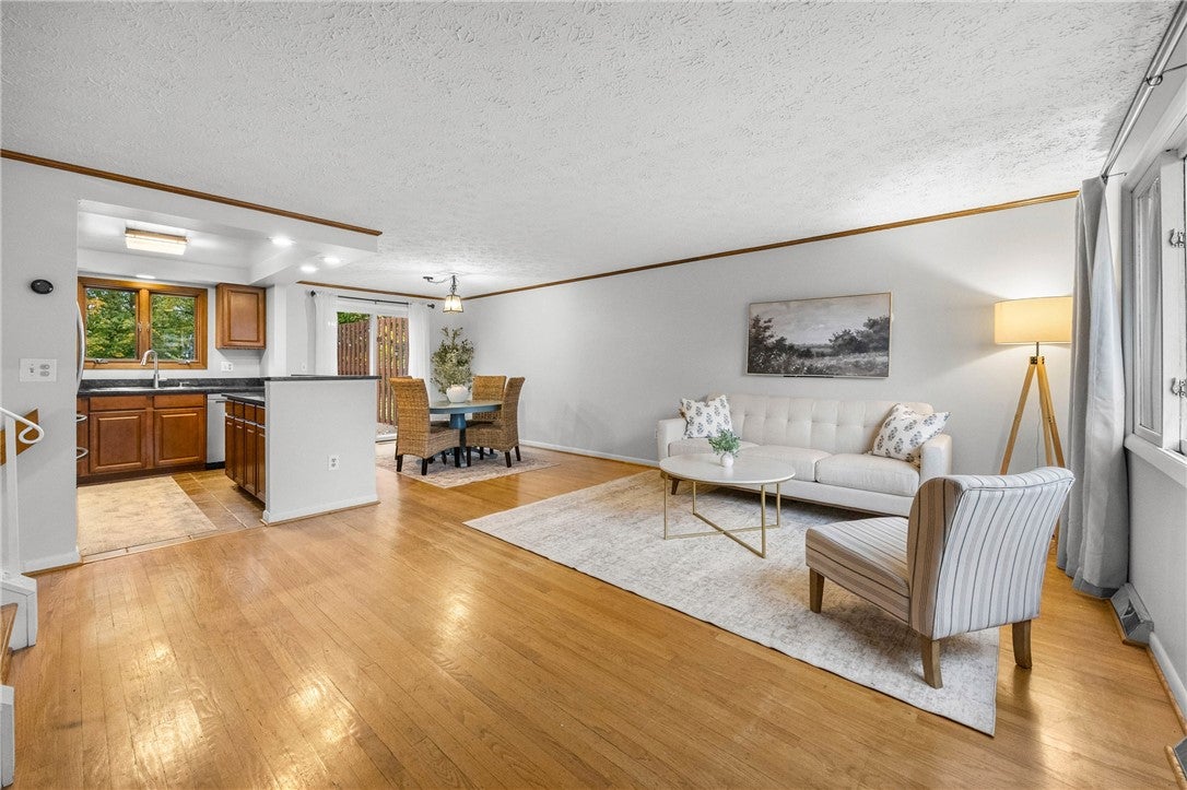 171 Willow Pond Way