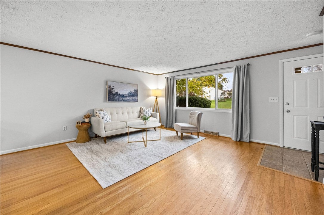 171 Willow Pond Way
