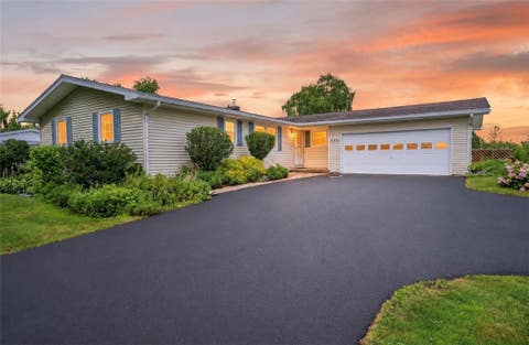 Photo for 6404 Shaker Tract Rd