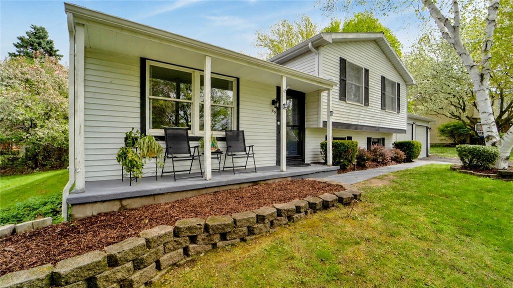 Photo of 68 Paddock Drive, Henrietta, NY 14467 (MLS # R1658149)