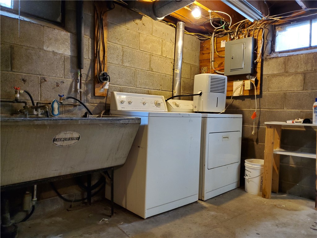 526 Winchester Street, Rochester, New York image 44