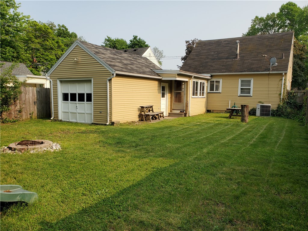 526 Winchester Street, Rochester, New York image 10