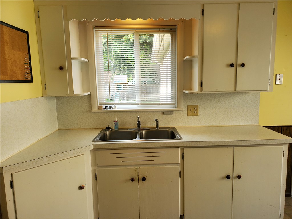 526 Winchester Street, Rochester, New York image 21