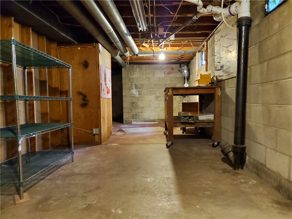 526 Winchester Street, Rochester, New York image 46